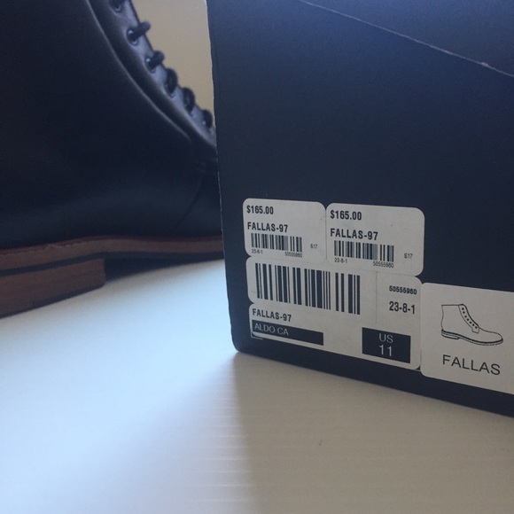 Fallas Leather Boots - Picture 4 of 4